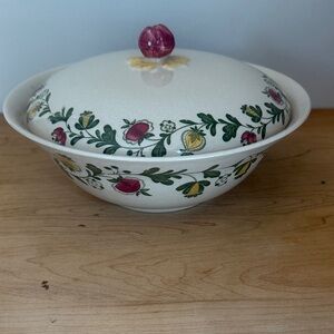vintage Johnson Bros Gretchen Covered Vegetable Bowl in the Old Granite pattern